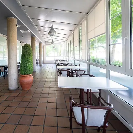 ホテル La Colina ヘリア