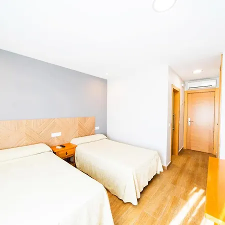 La Colina Отель Херия