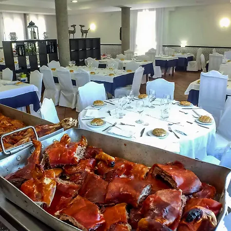 ホテル La Colina ヘリア