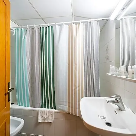 Hotel La Colina 2*